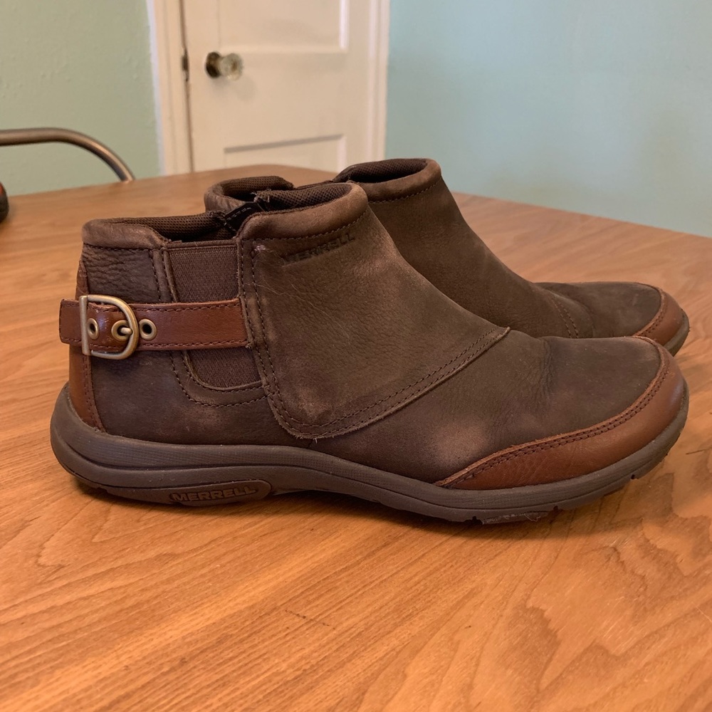Merrell  Brown Dessie Ankle Boots size 8.5
